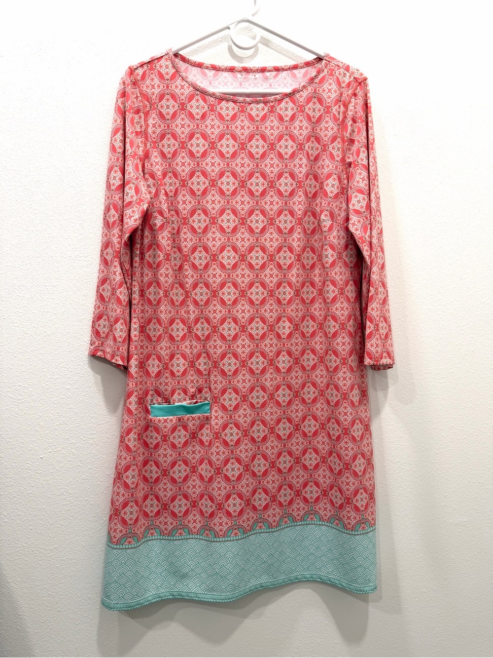Cabana Life Coral Tides Shift Dress size M-L - Picture 4 of 11